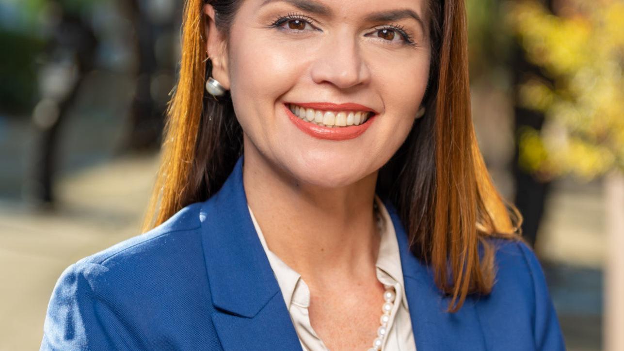 Regina Romero apoya la decisión de Ducey, pero le pide tomar en cuenta a los alcaldes